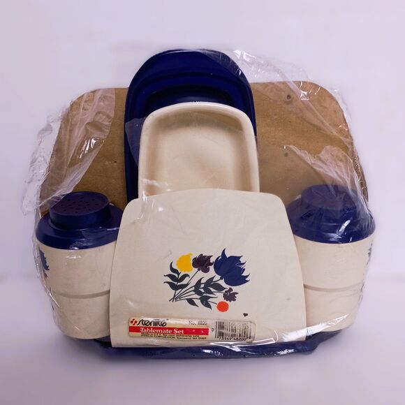 Retro 70s Sterilite Tablemate Plastic Set Salt & Pepper - Butter - Napkin Holder - Picture 1 of 11